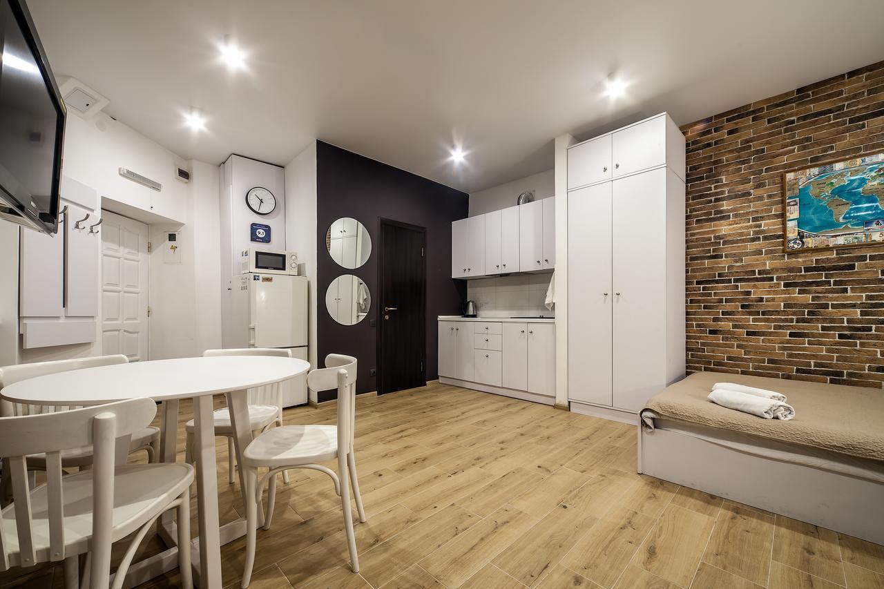 לבוב Apartment On Rustaveli מראה חיצוני תמונה